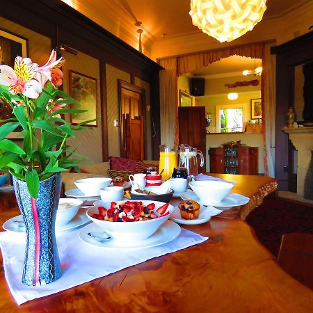 טקאקה Shady Rest Bed & Breakfast מראה חיצוני תמונה