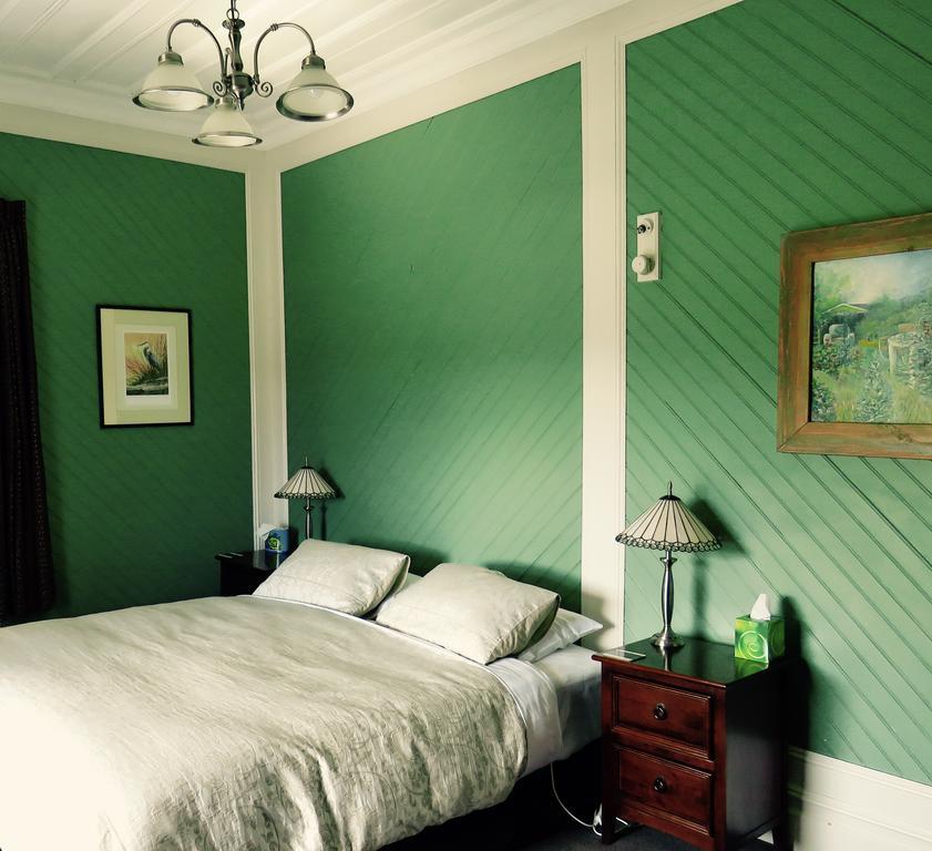 טקאקה Shady Rest Bed & Breakfast חדר תמונה