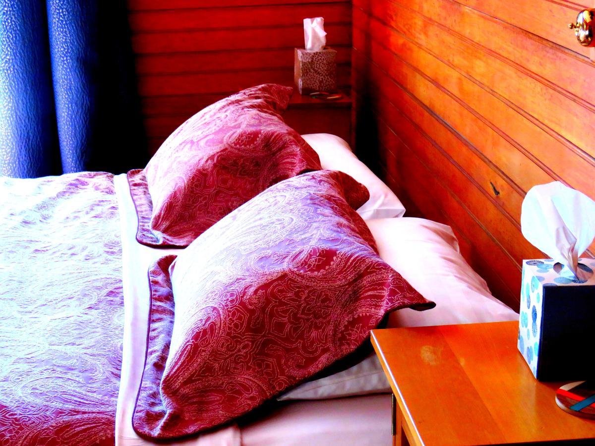 טקאקה Shady Rest Bed & Breakfast מראה חיצוני תמונה